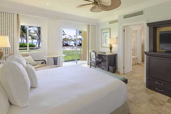 Luxury Sunrise Rooms at Royal Hideaway Playacar Resort
