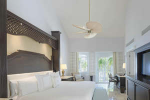 Luxury Relax Rooms at Royal Hideaway Playacar Resort